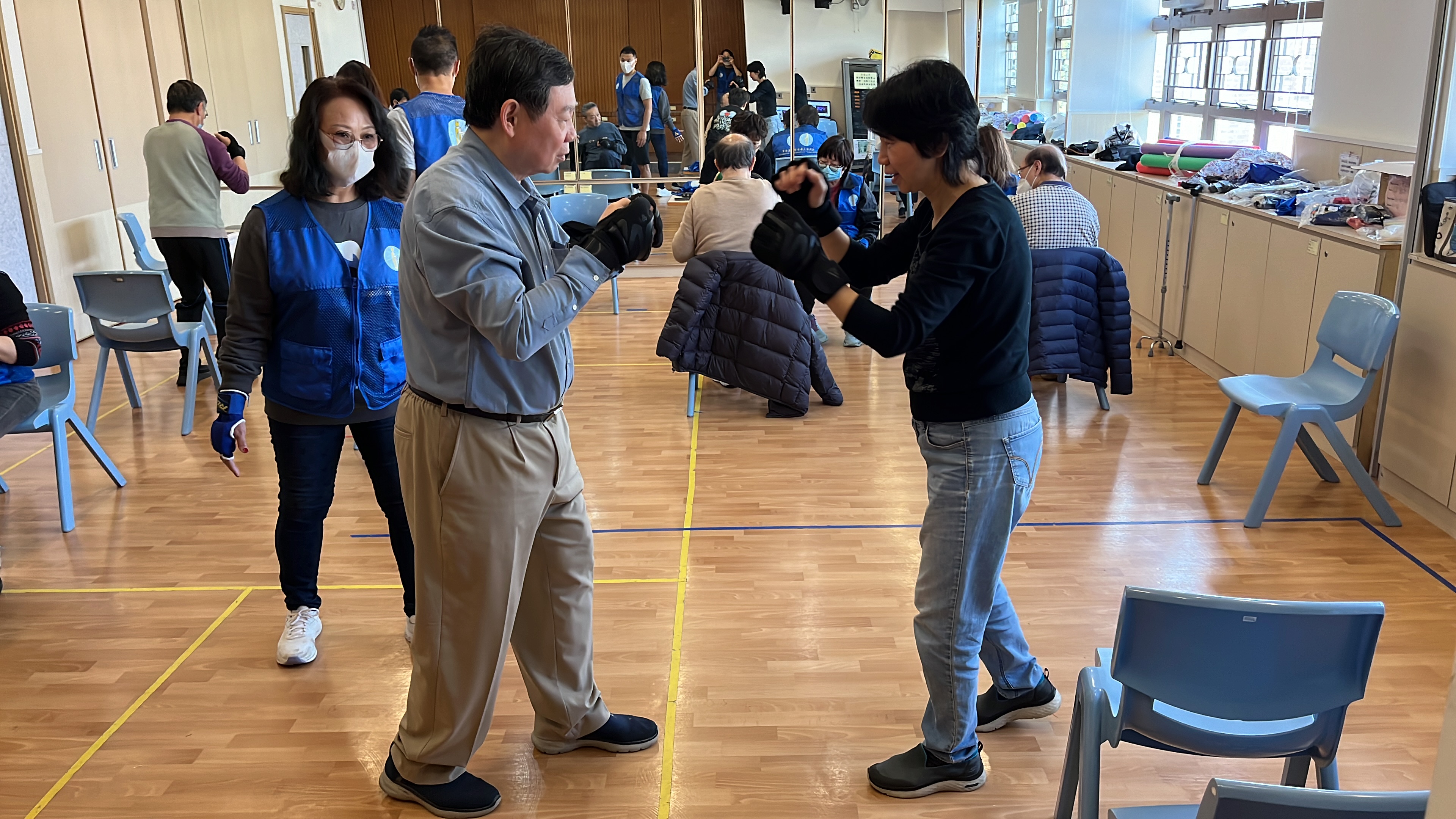 銀齡節拍非接觸式拳擊運動班