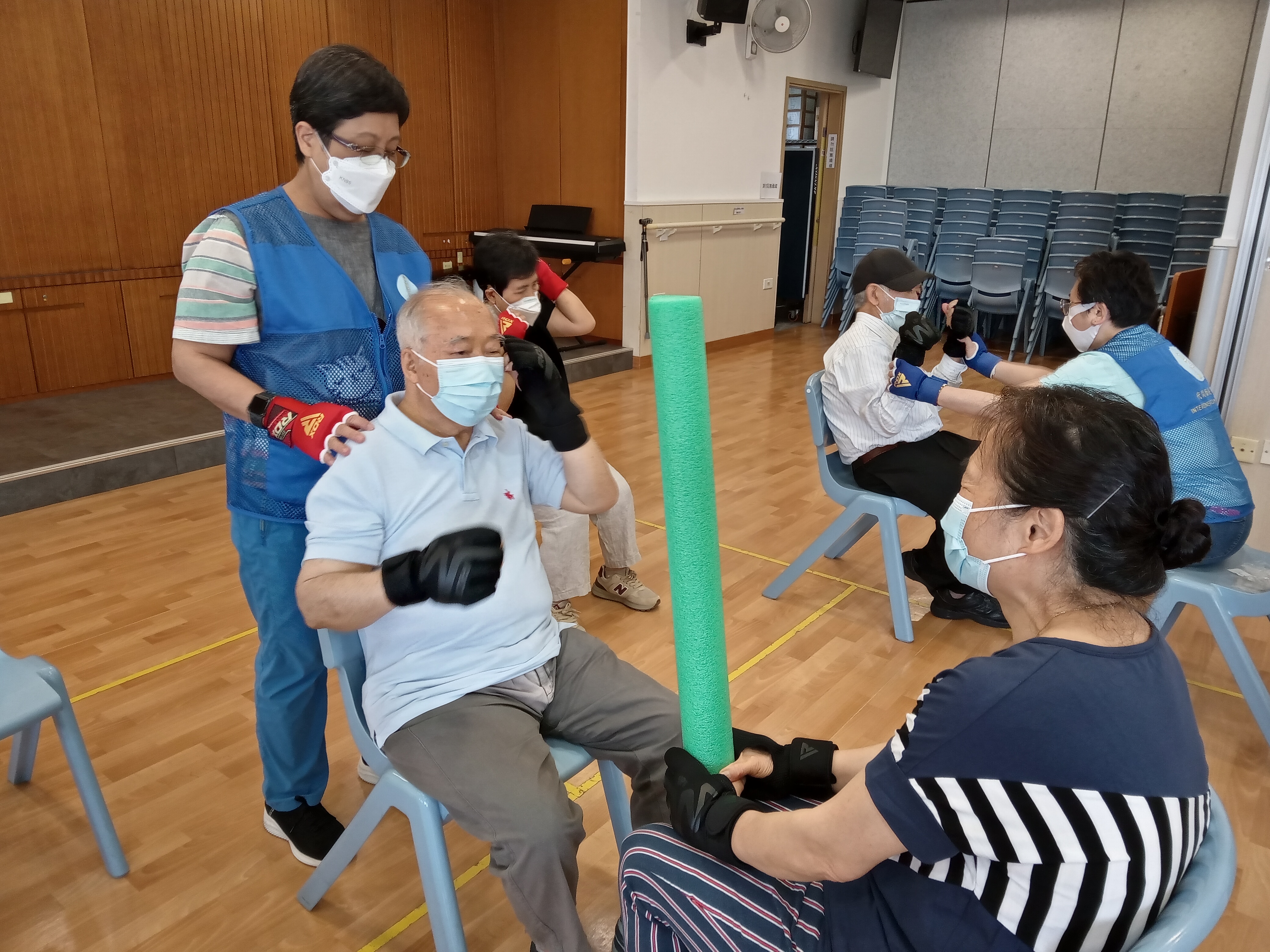 銀齡節拍非接觸式拳擊運動班